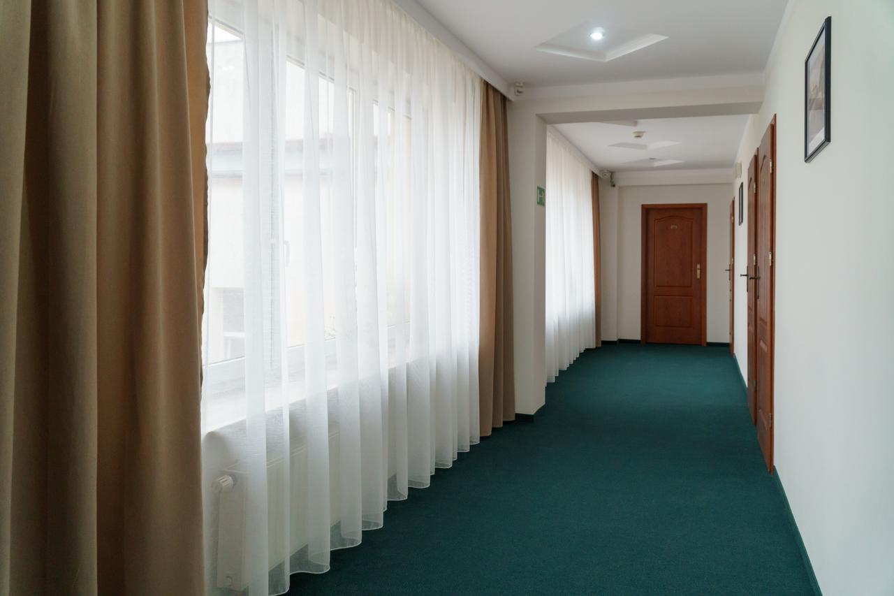 Hotel Mazowiecki Tomaszow Mazowiecki Ngoại thất bức ảnh